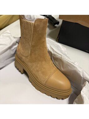 Marc Fisher Ltd. Women's Almond Toe Stretch Platform Booties Size 9.5 NEW